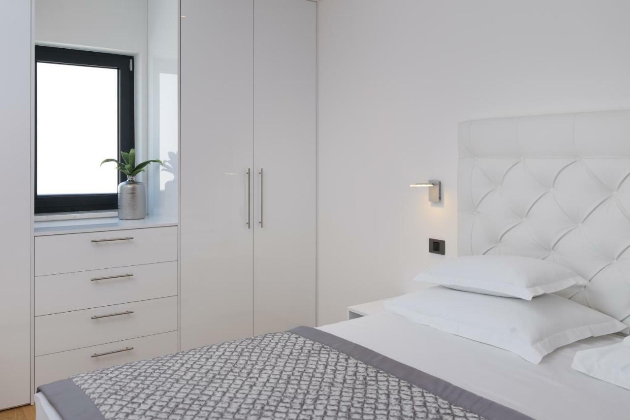 Luxury Apartments Baotic Trogir Exterior foto